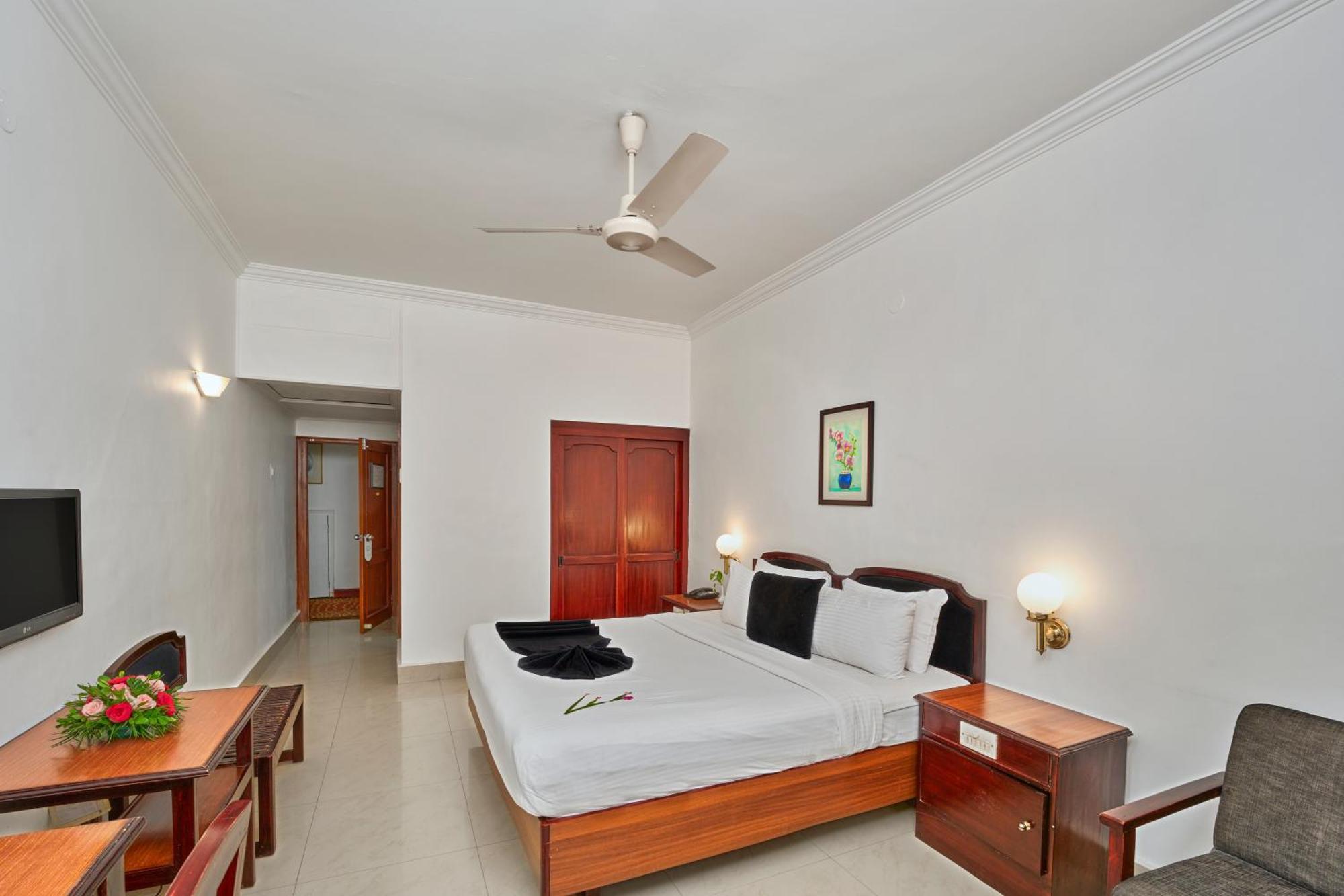 Abad Fort Kochi Екстериор снимка